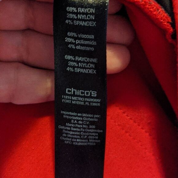 CHICO'S 0.5 So slimming red holiday pants size 6 small Christmas party love - Picture 9 of 11